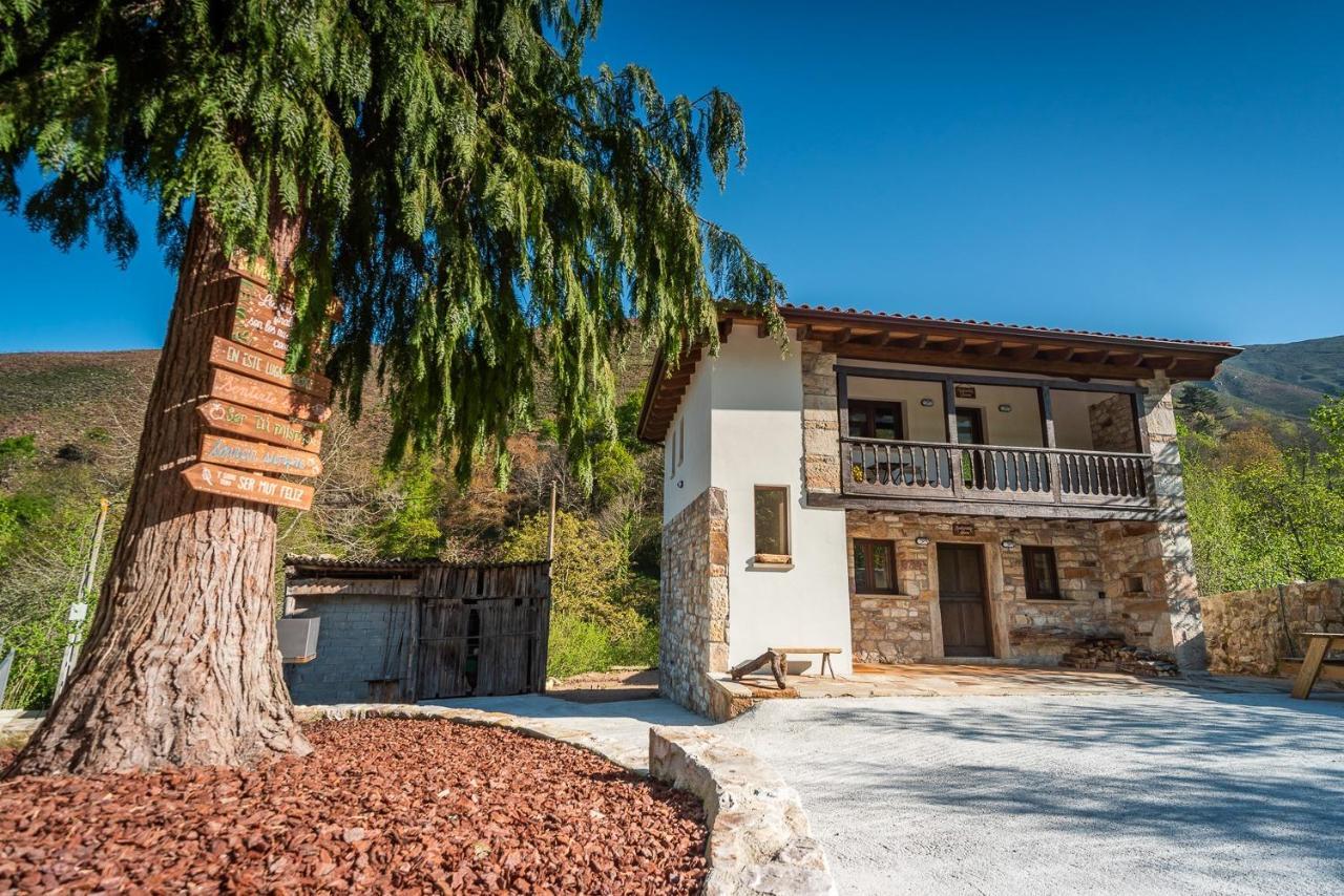 Apartamentos Rurales El Torneru Piloña Exterior foto